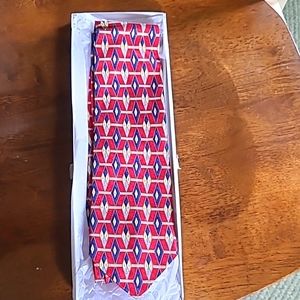 Men's silk tie. New never worn. X-long